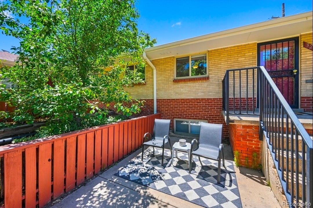 3286 W Fairview Place
