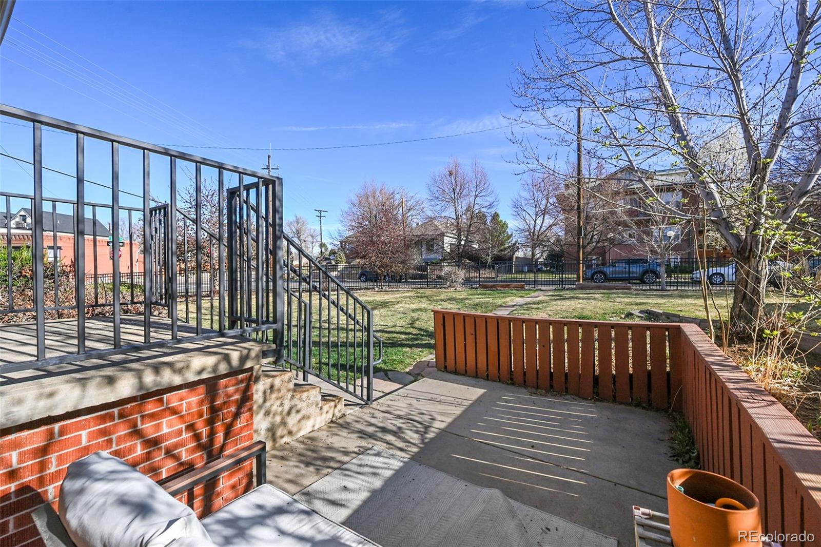 3286 W Fairview Place