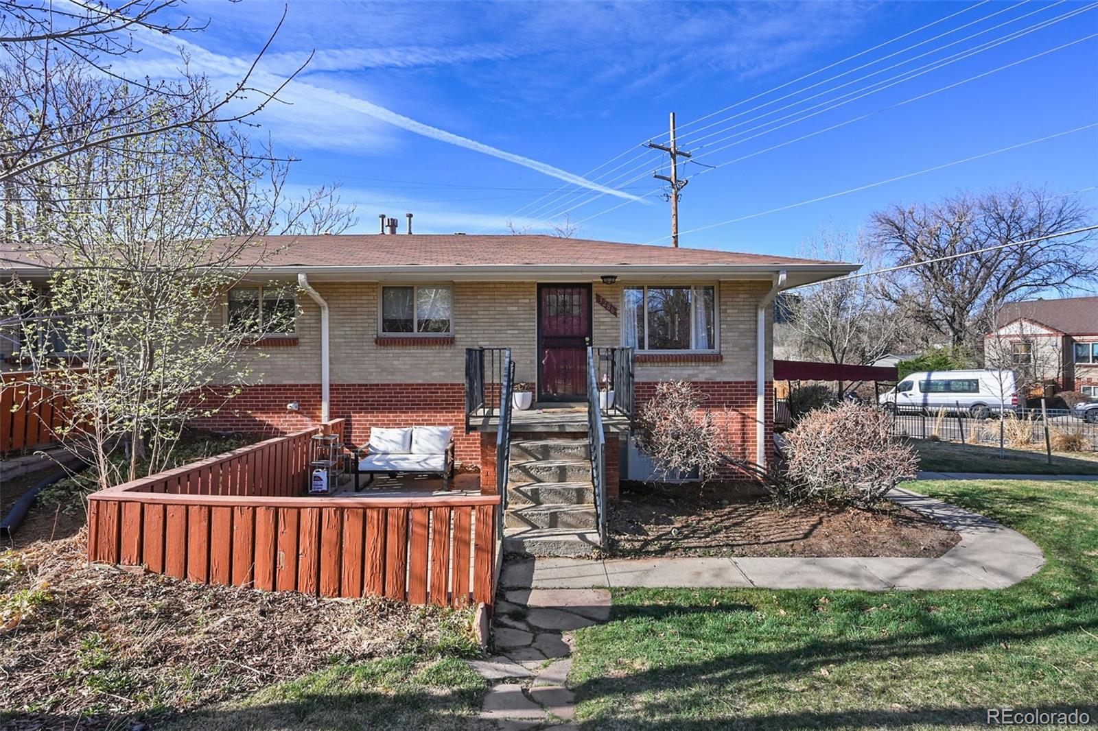 3286 W Fairview Place