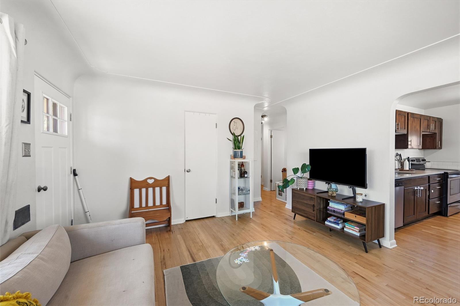 3286 W Fairview Place