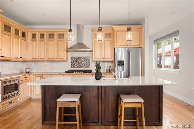 950 8th Street