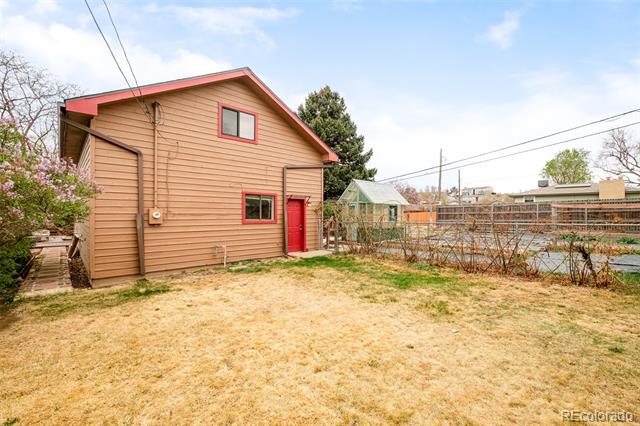 815 Vivian Street