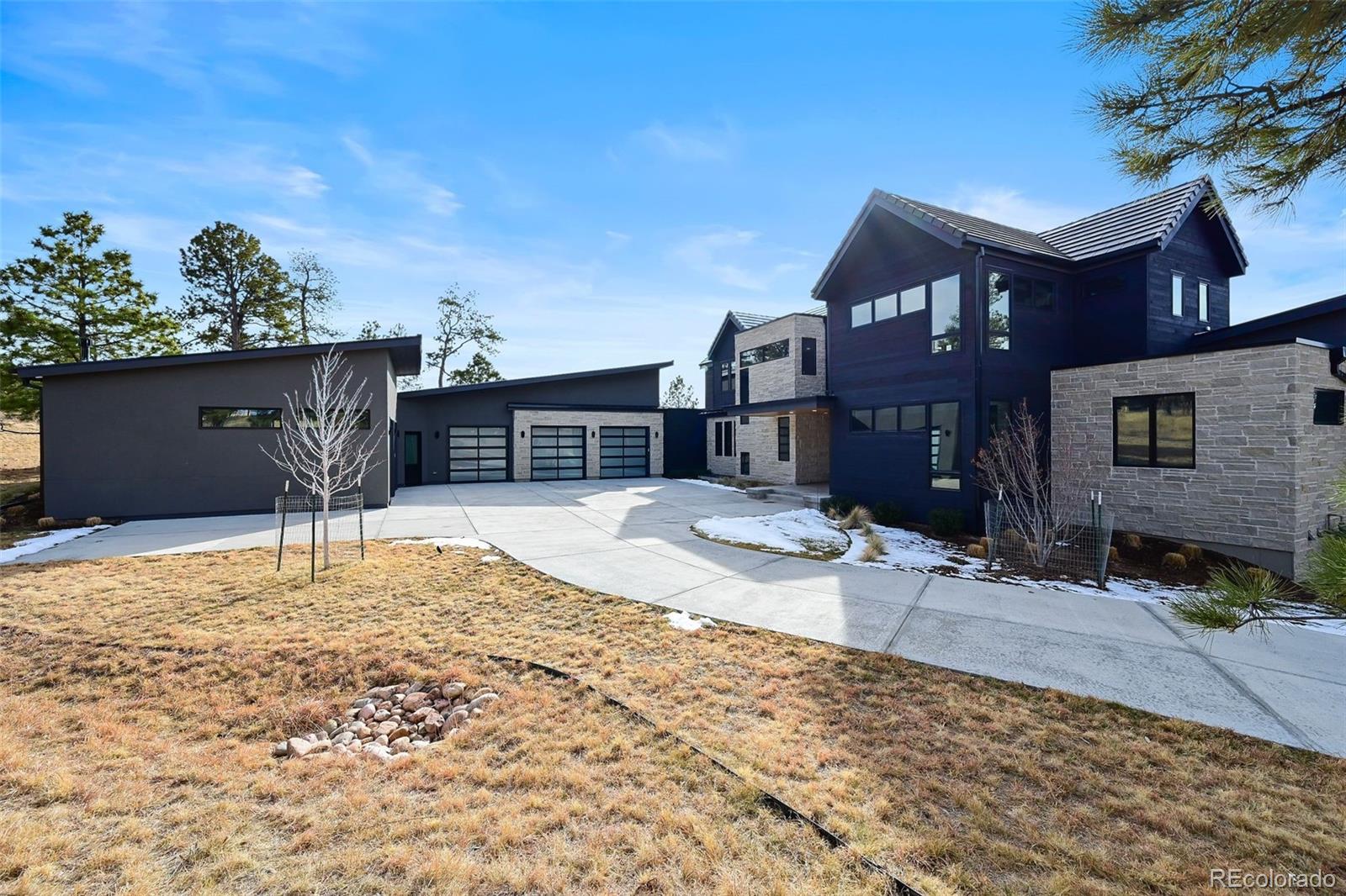 7894 Forest Keep Circle