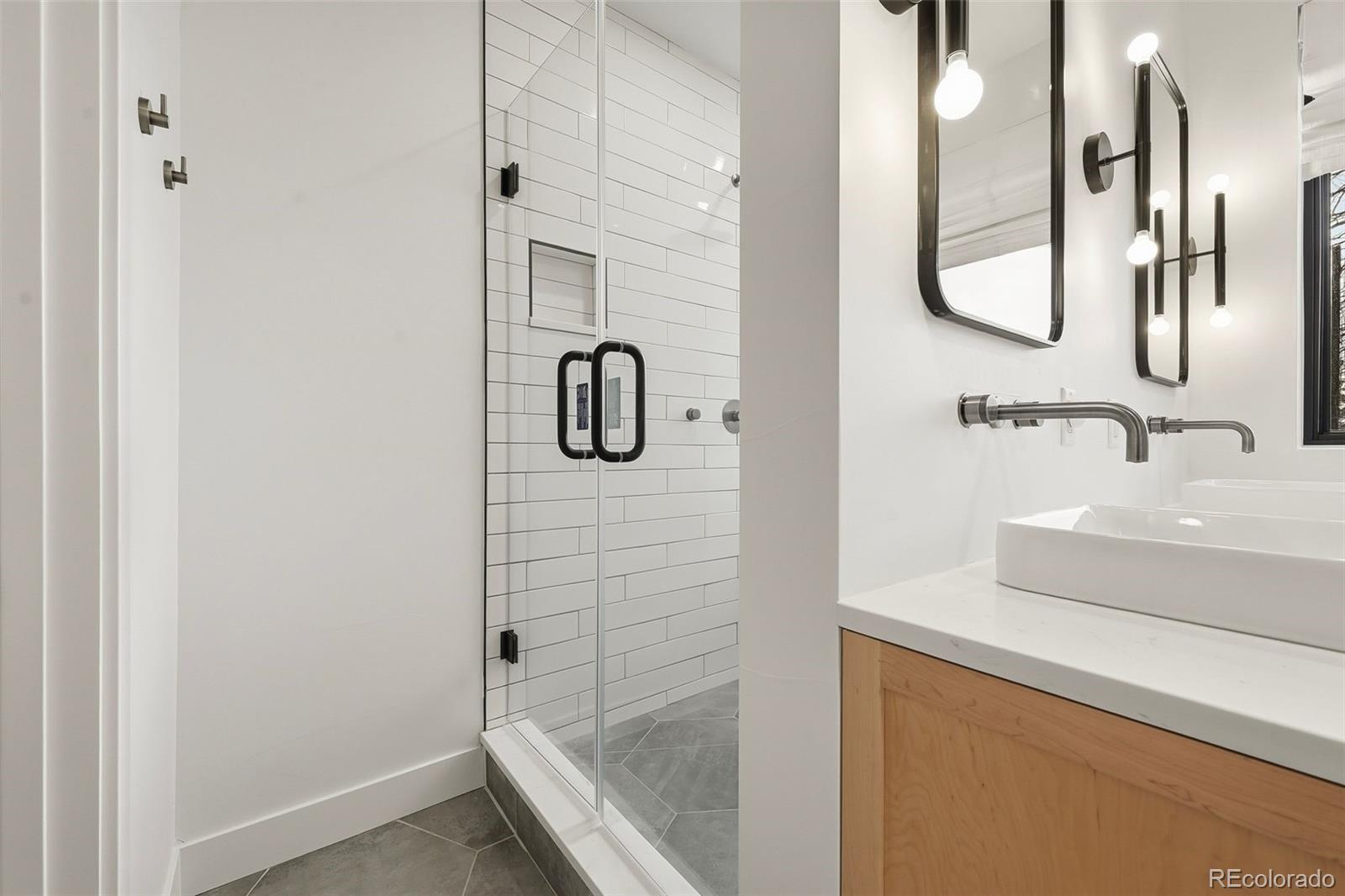 7894 Forest Keep Circle