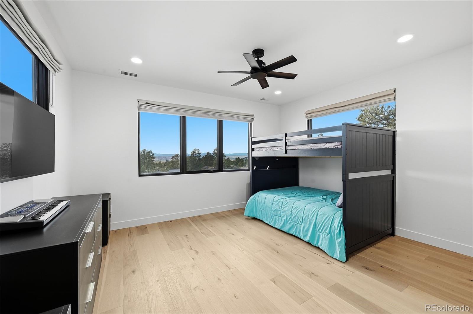 7894 Forest Keep Circle