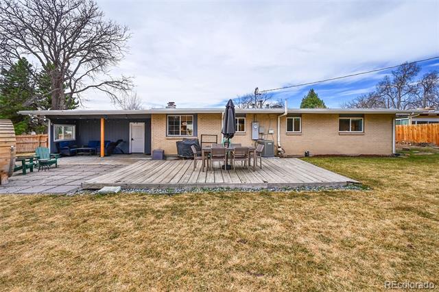 323 E Briarwood Drive
