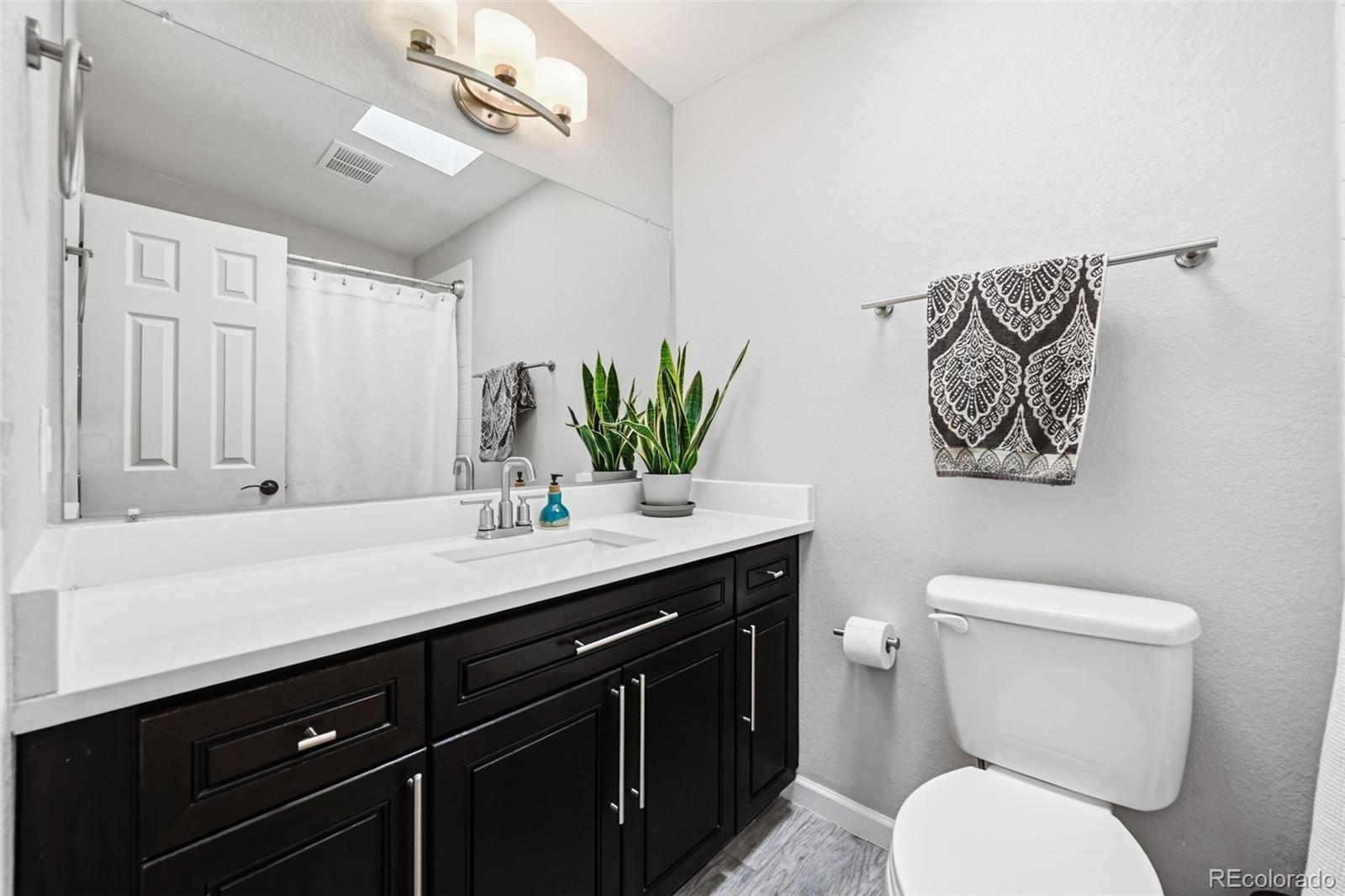 323 E Briarwood Drive