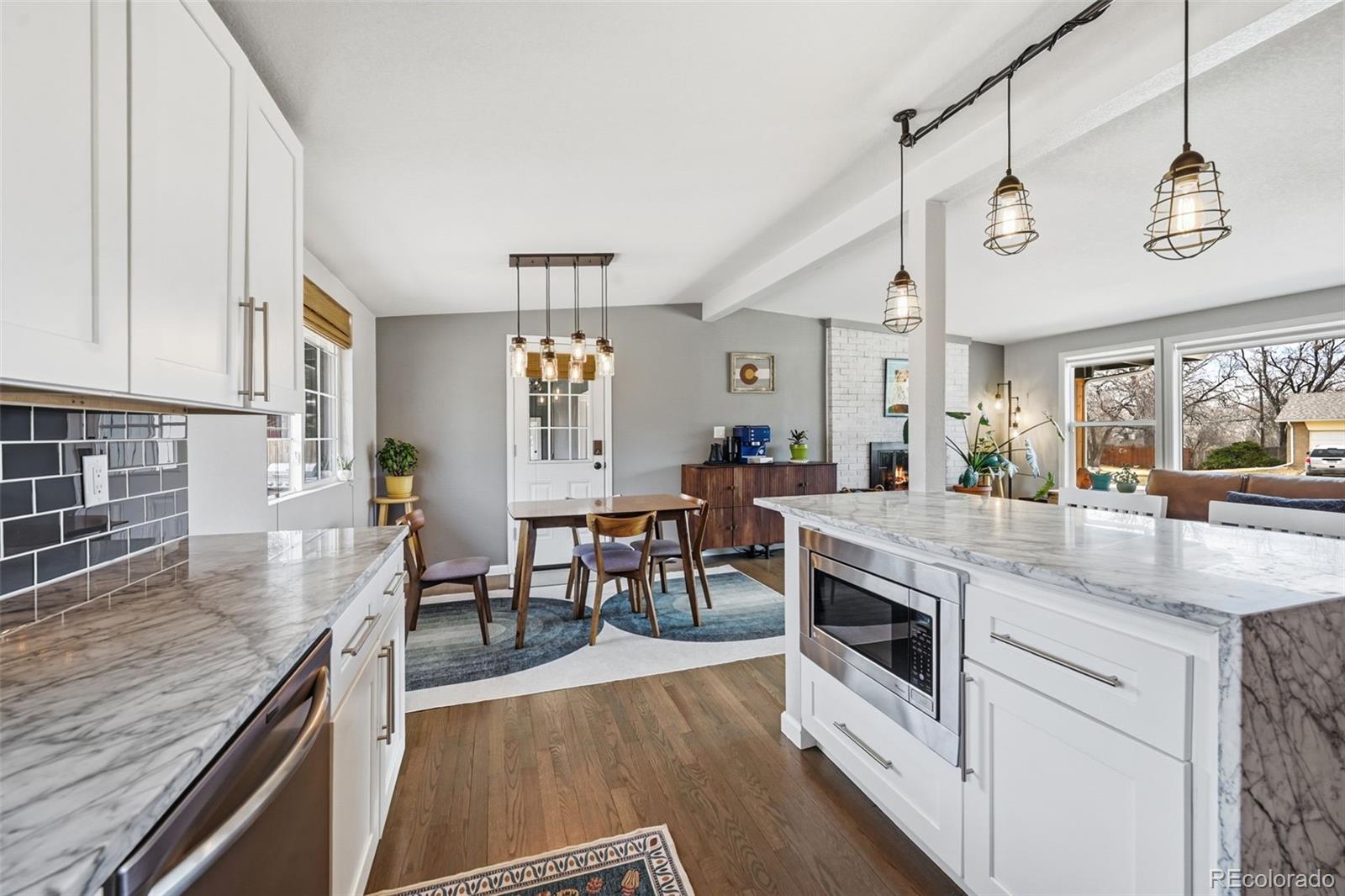 323 E Briarwood Drive