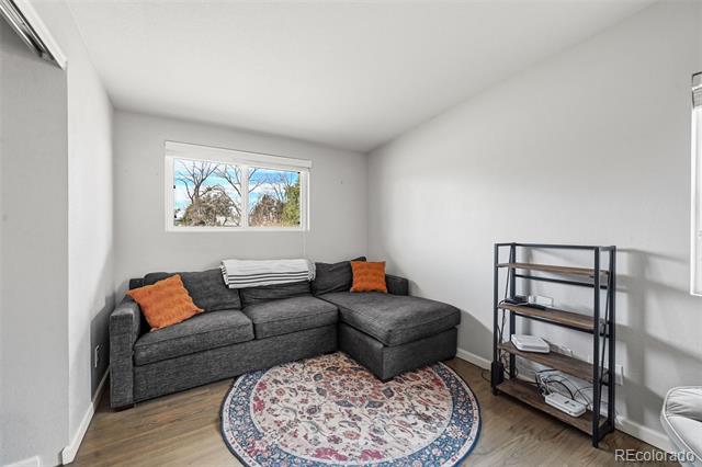 323 E Briarwood Drive