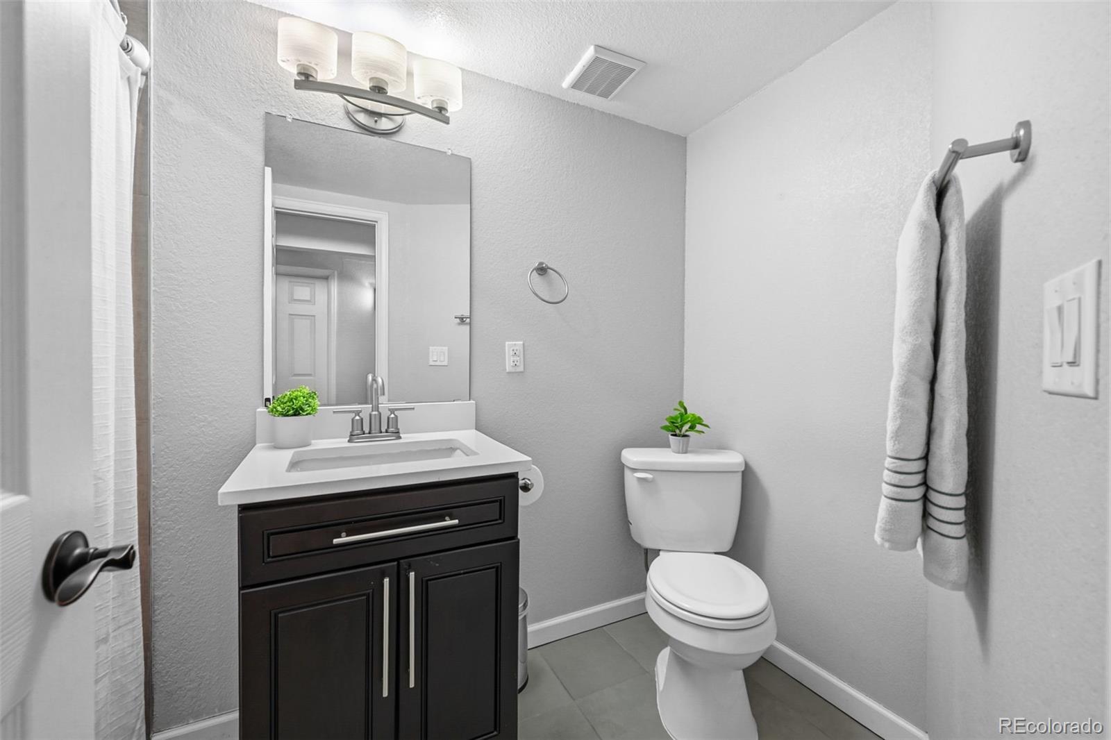 323 E Briarwood Drive