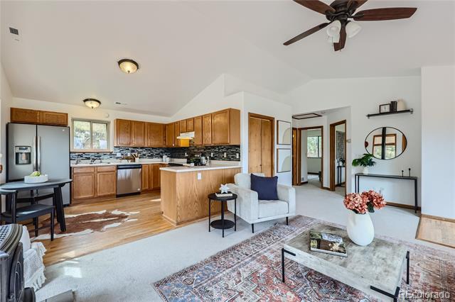 1132 N Pine Drive