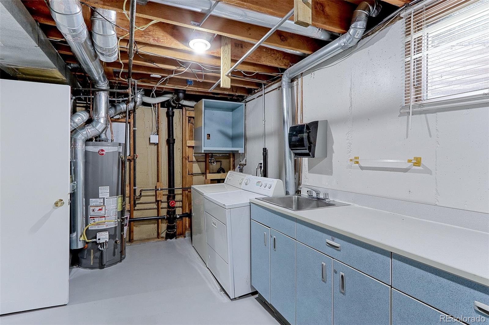 3373 W Monmouth Avenue