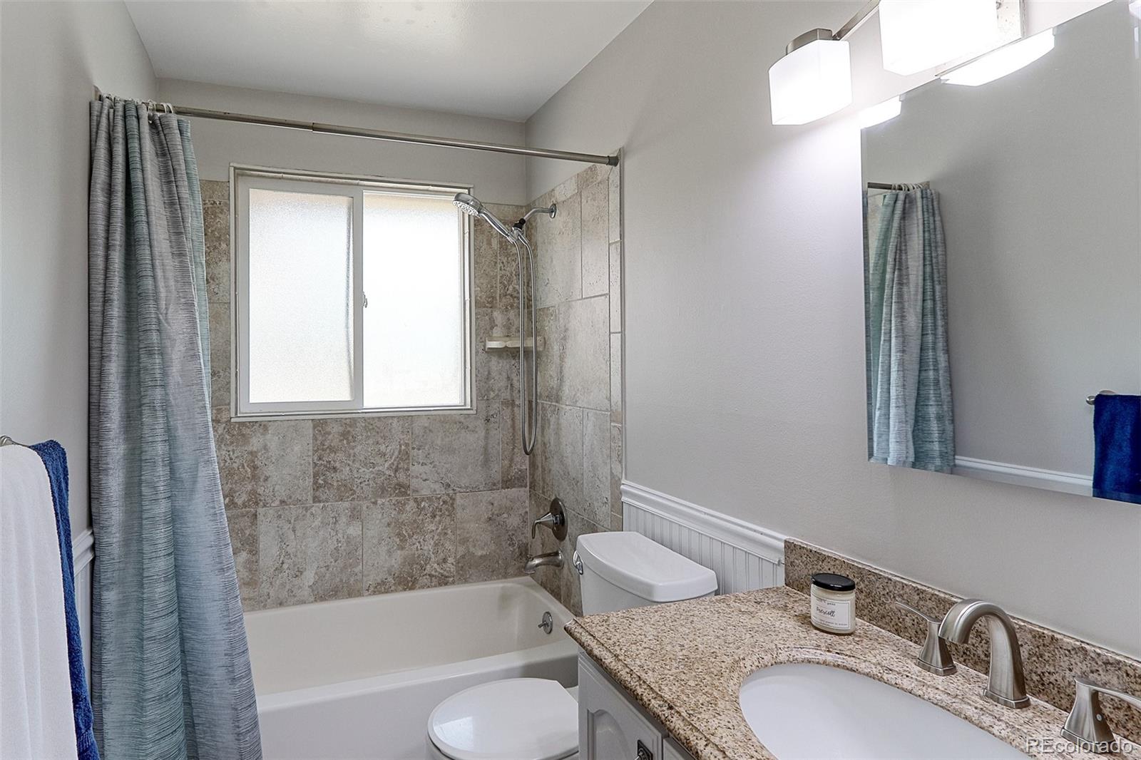 3373 W Monmouth Avenue