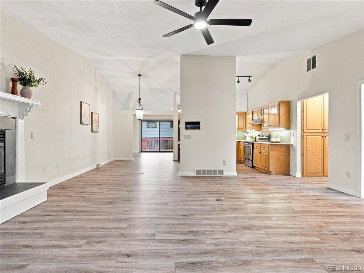 2186 Evergreen Place