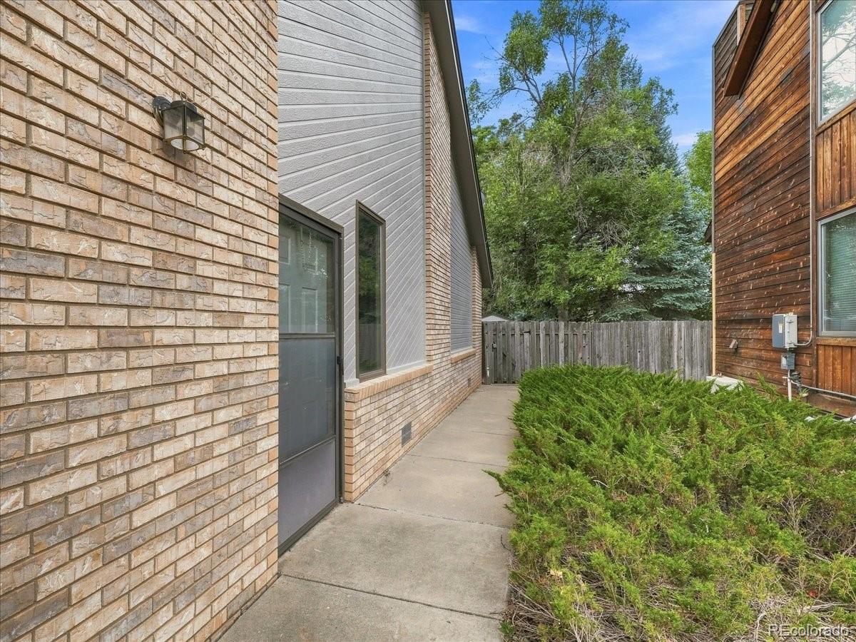 2186 Evergreen Place