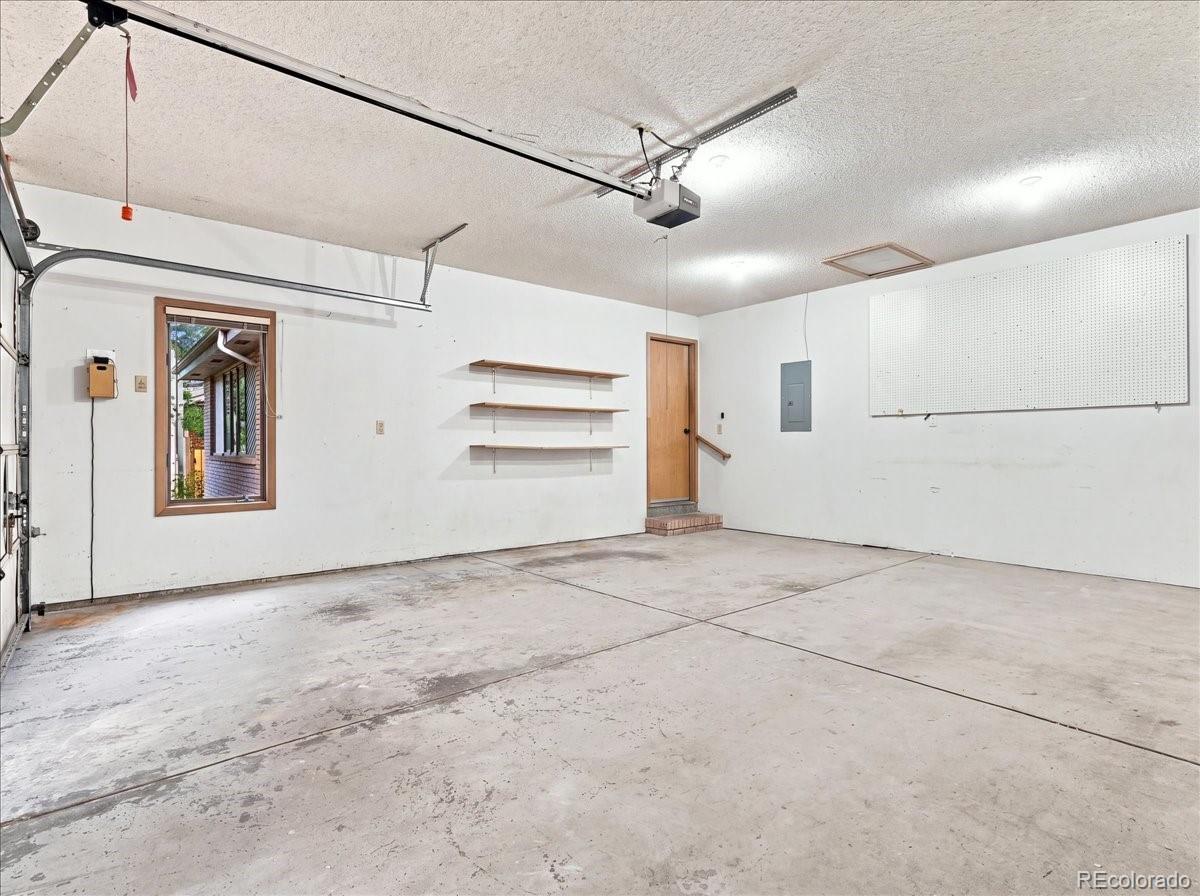 2186 Evergreen Place