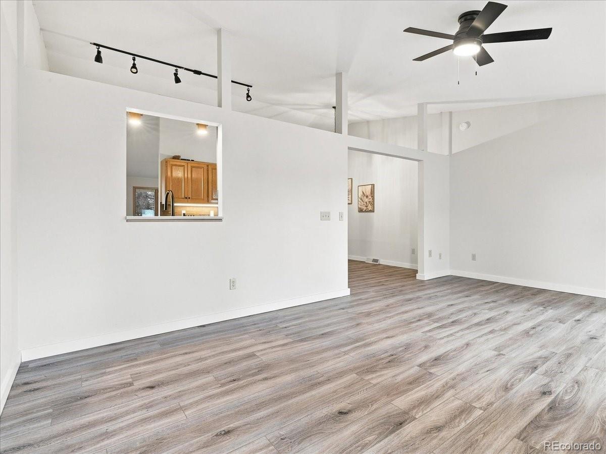 2186 Evergreen Place