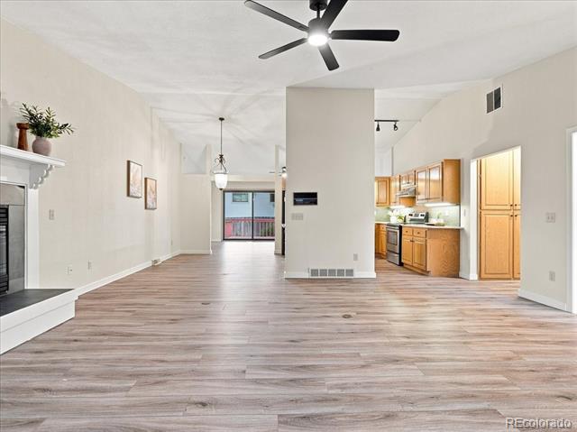 2186 Evergreen Place