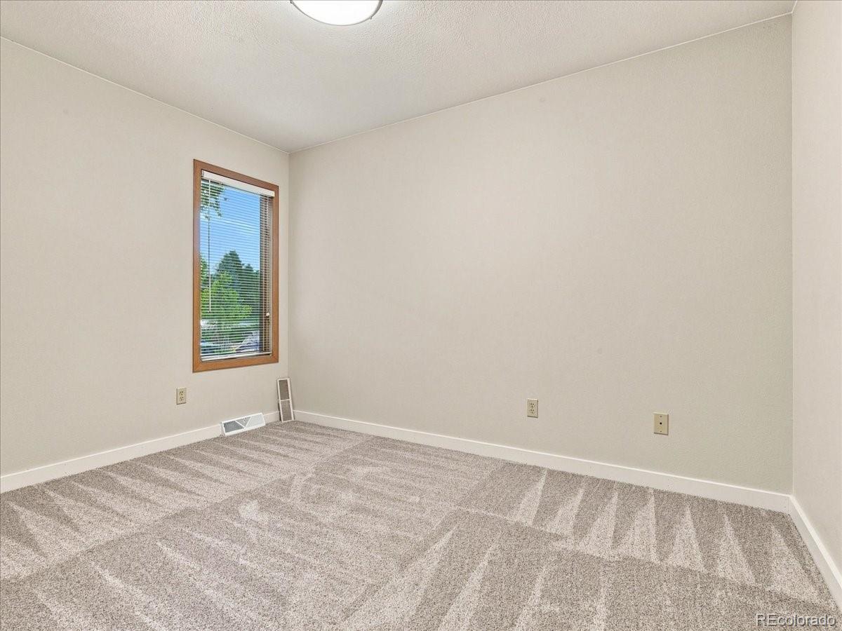 2186 Evergreen Place