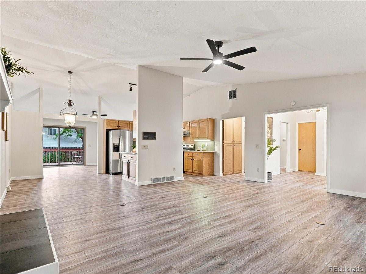 2186 Evergreen Place