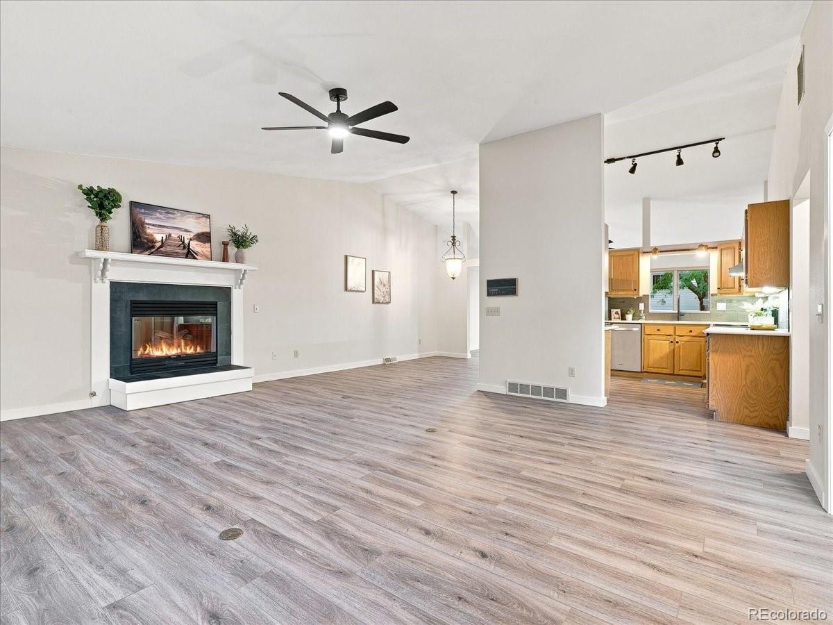 2186 Evergreen Place