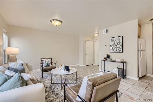 1201 Galapago Street Unit: 103