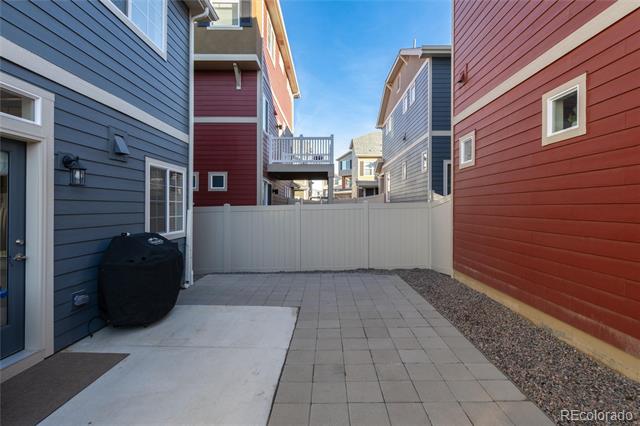 1082 Sugarloaf Lane