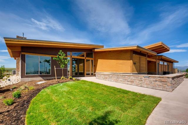 1082 Sugarloaf Lane