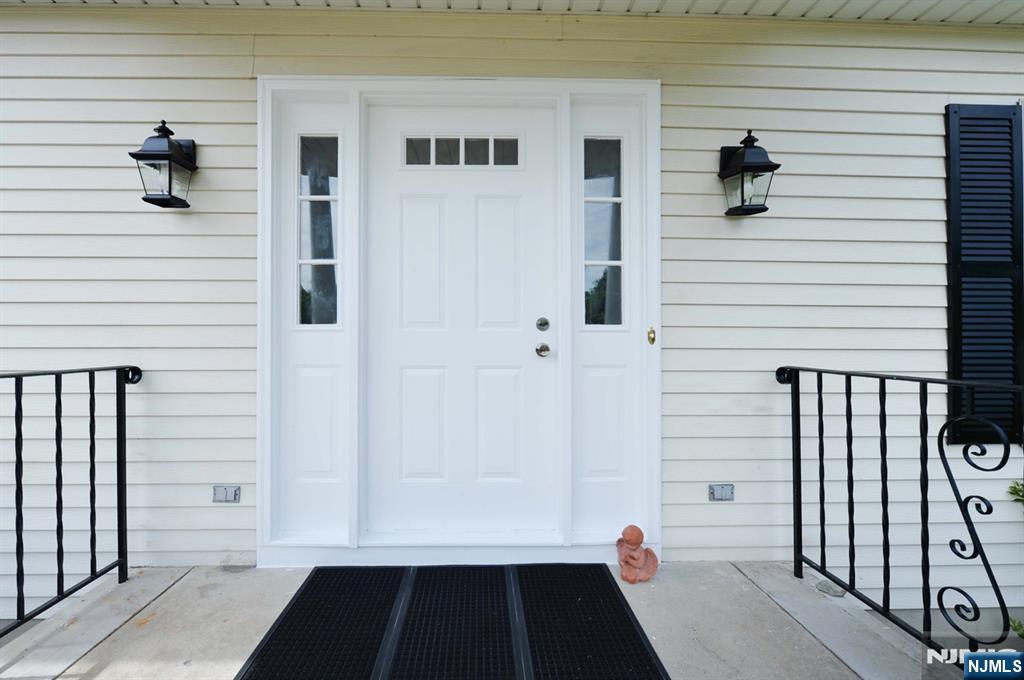 6 Meester Street