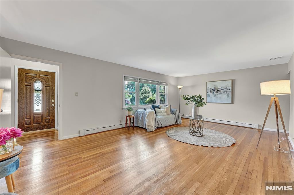 34 Carline Drive