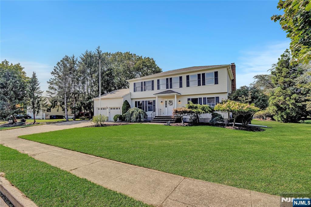 6 Meester Street