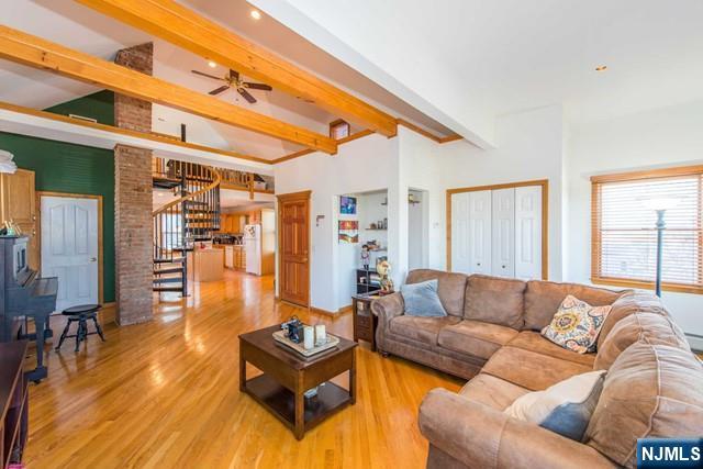 551 Washington Street 2