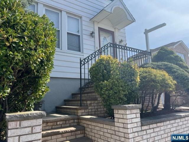 551 Washington Street 2