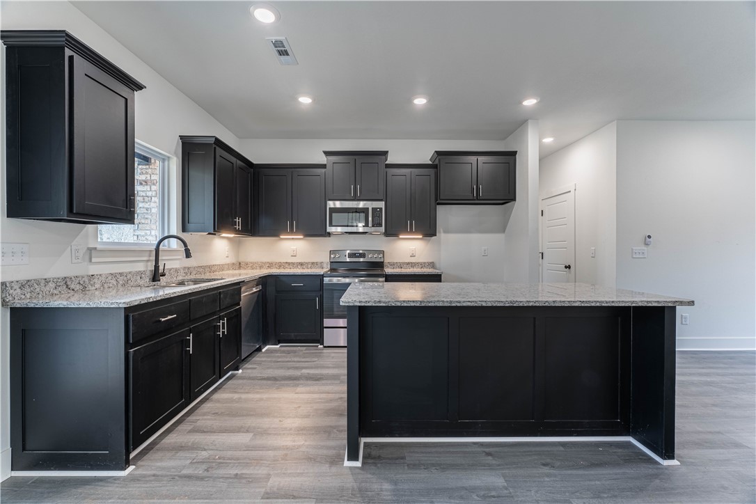 10 Olmsted Lane