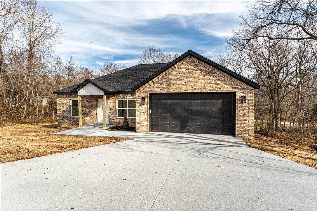 10 Olmsted Lane