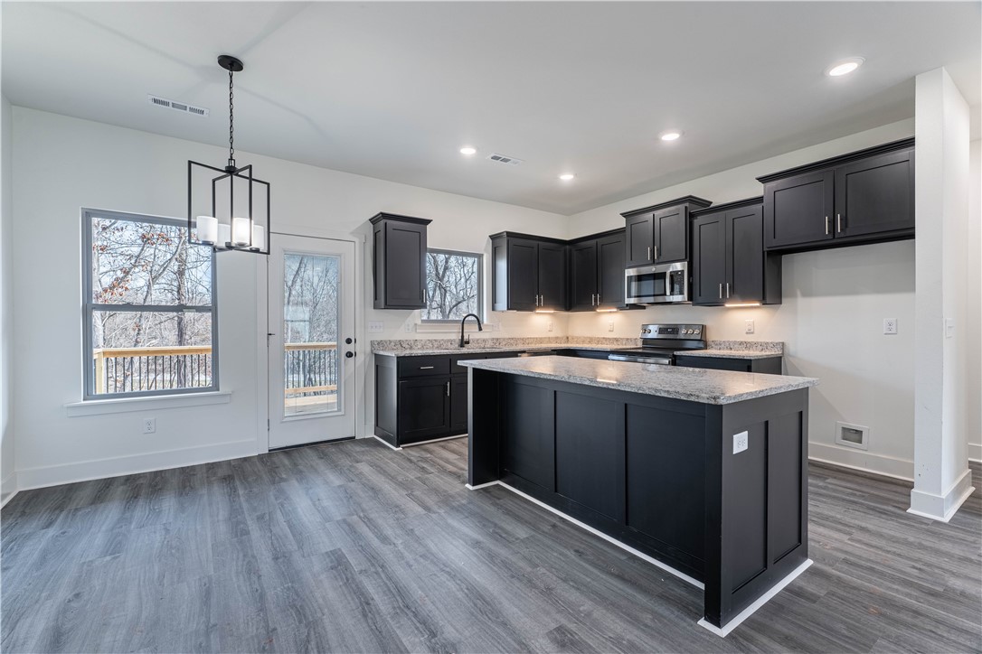 10 Olmsted Lane