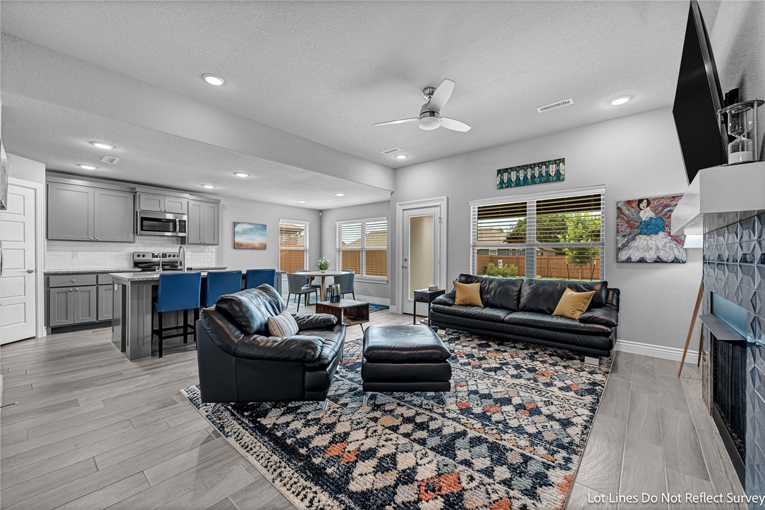 351 N Otoe Street