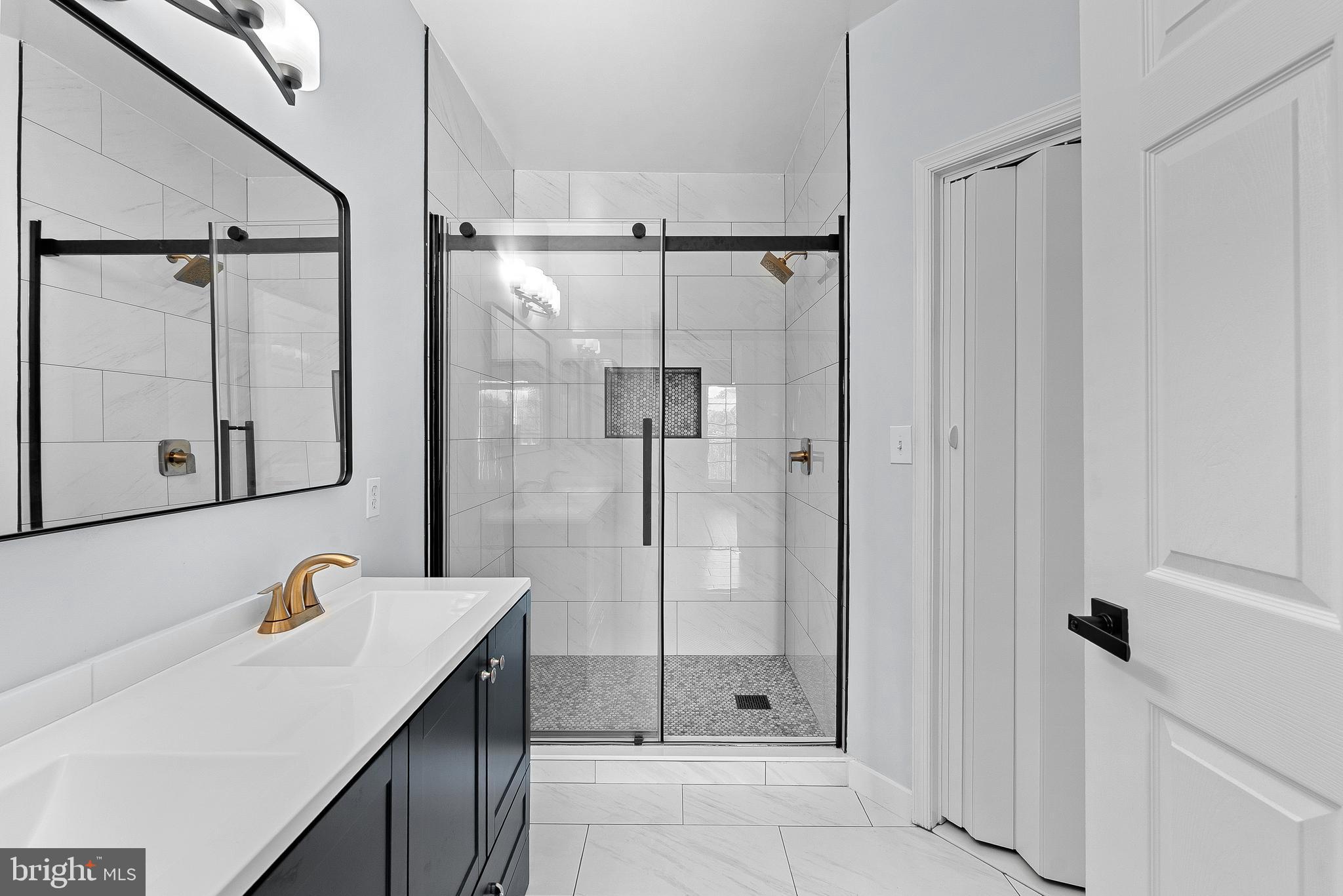 4551 STRUTFIELD LANE 4111