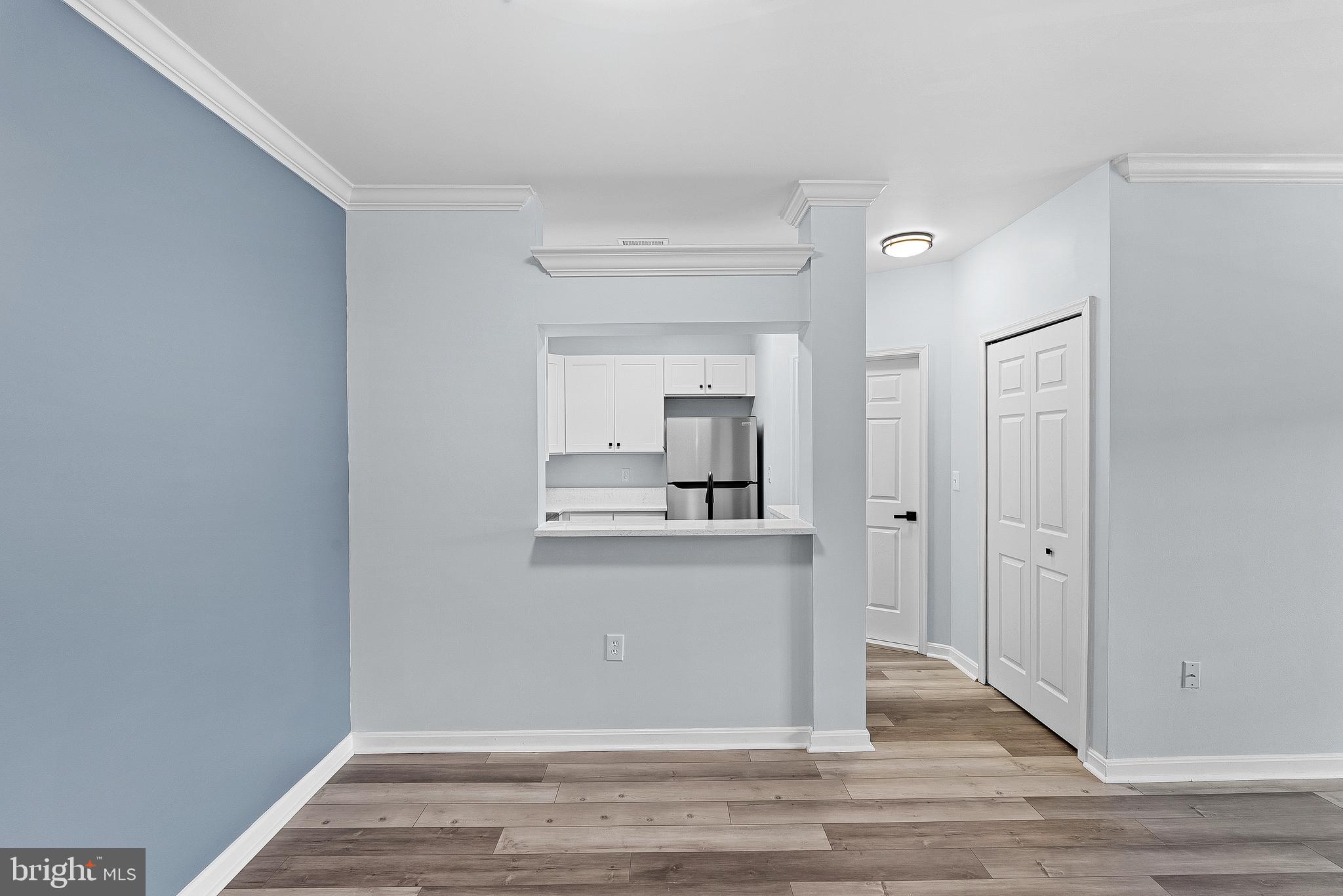 4551 STRUTFIELD LANE 4111