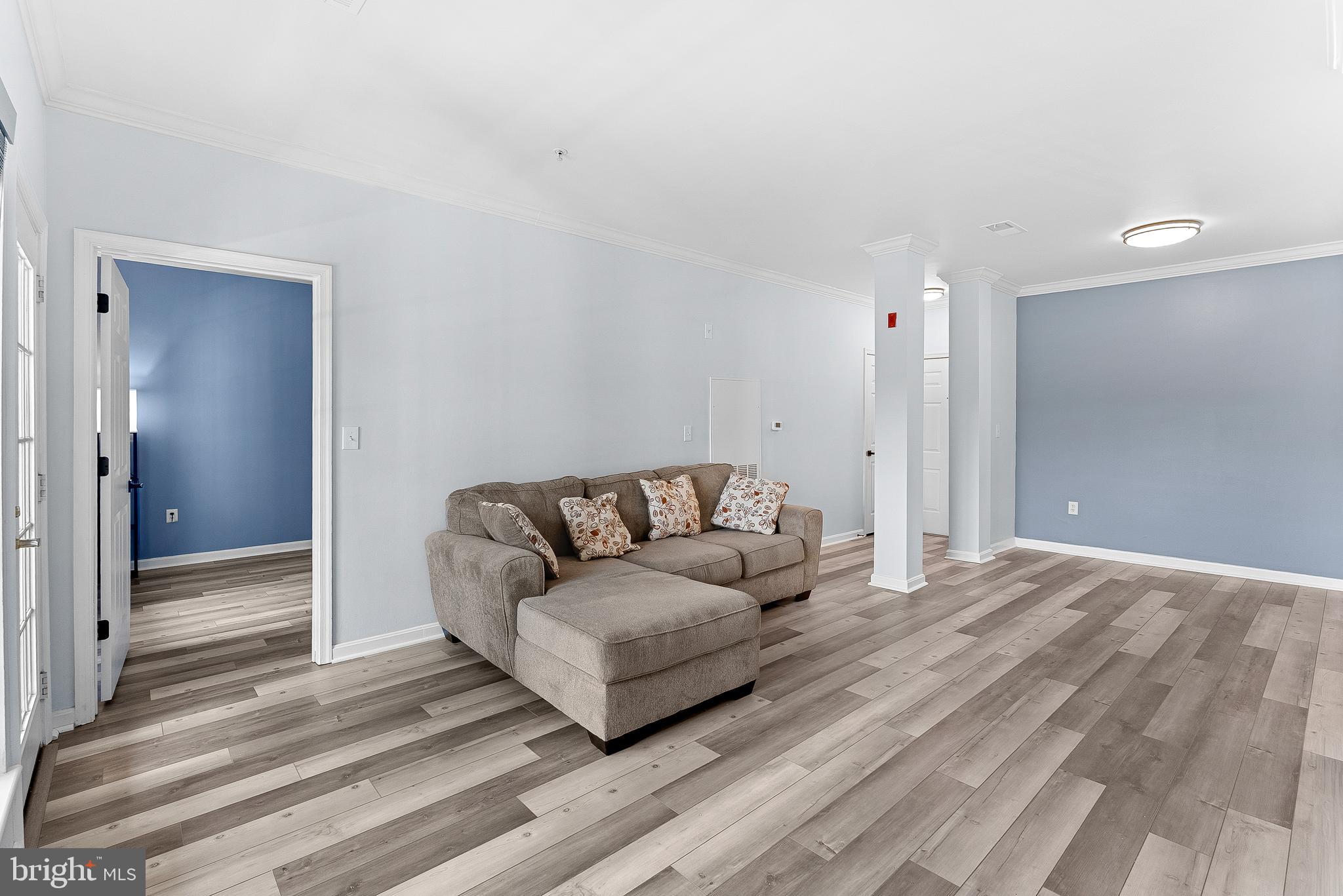 4551 STRUTFIELD LANE 4111