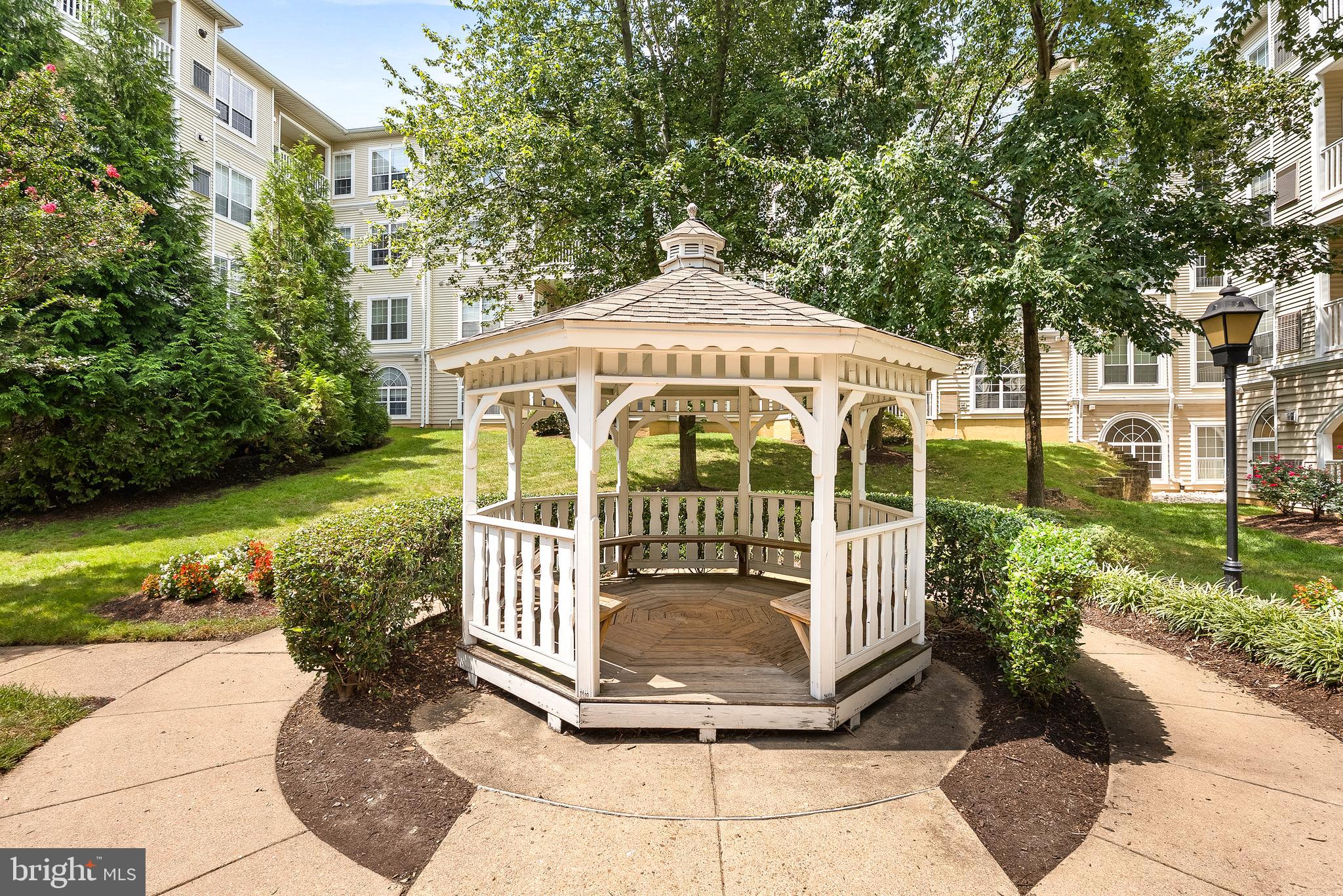 4551 STRUTFIELD LANE 4111