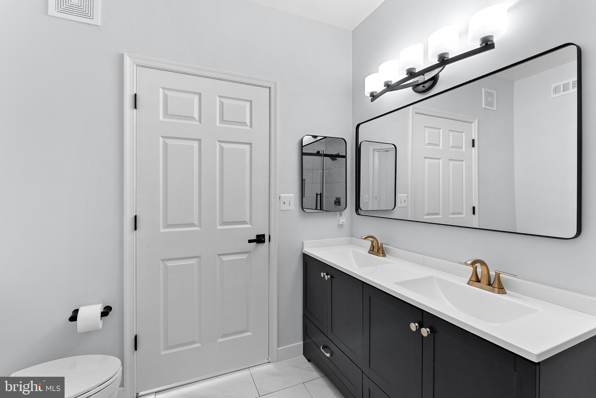 4551 STRUTFIELD LANE 4111