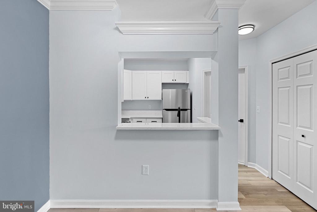 4551 STRUTFIELD LANE 4111