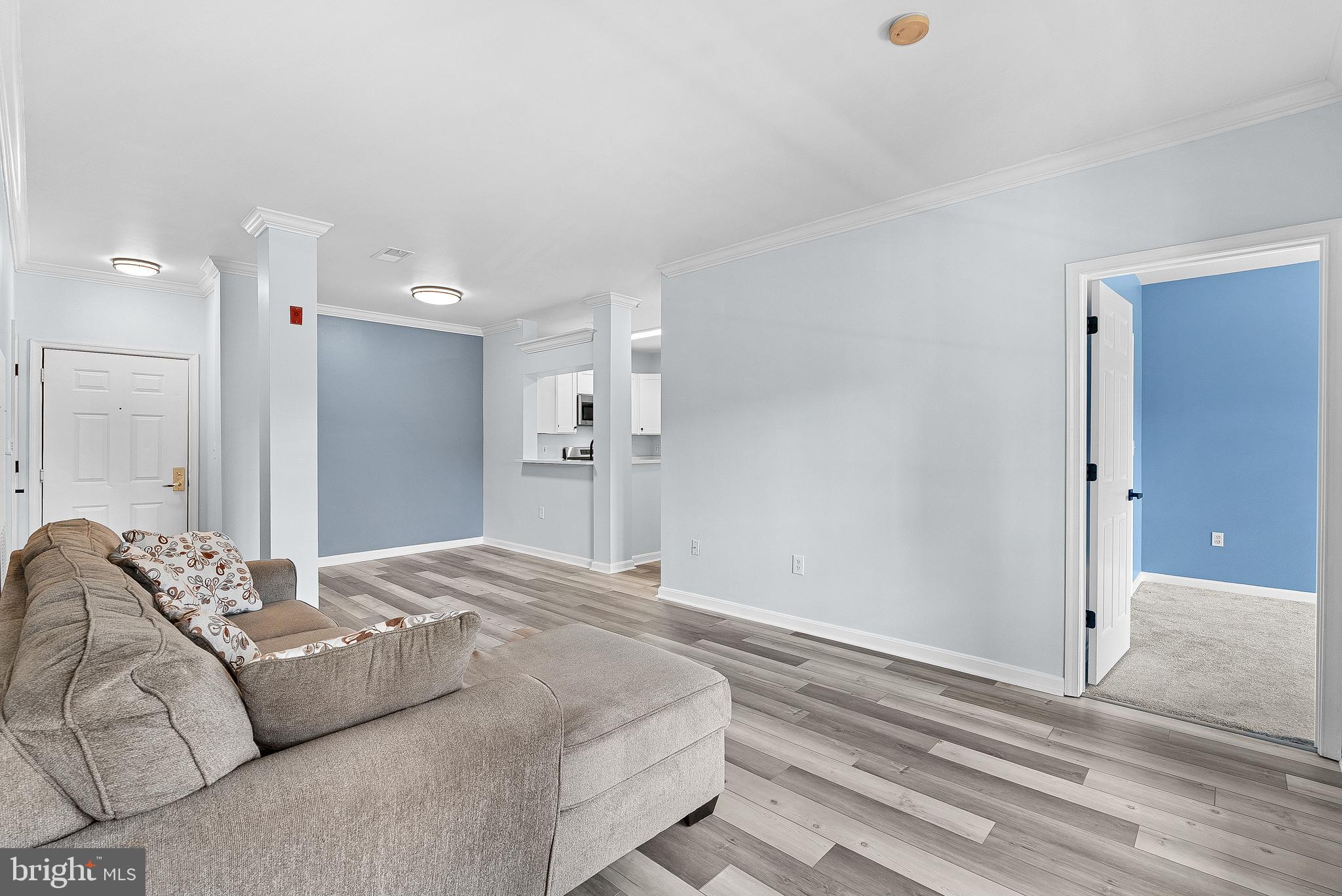 4551 STRUTFIELD LANE 4111