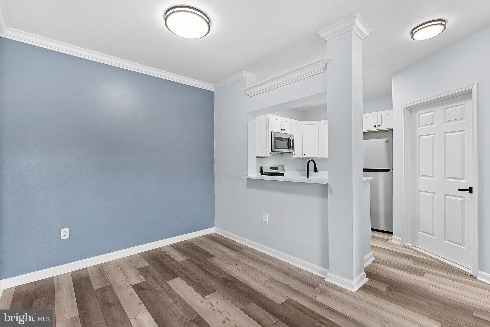 4551 STRUTFIELD LANE 4111