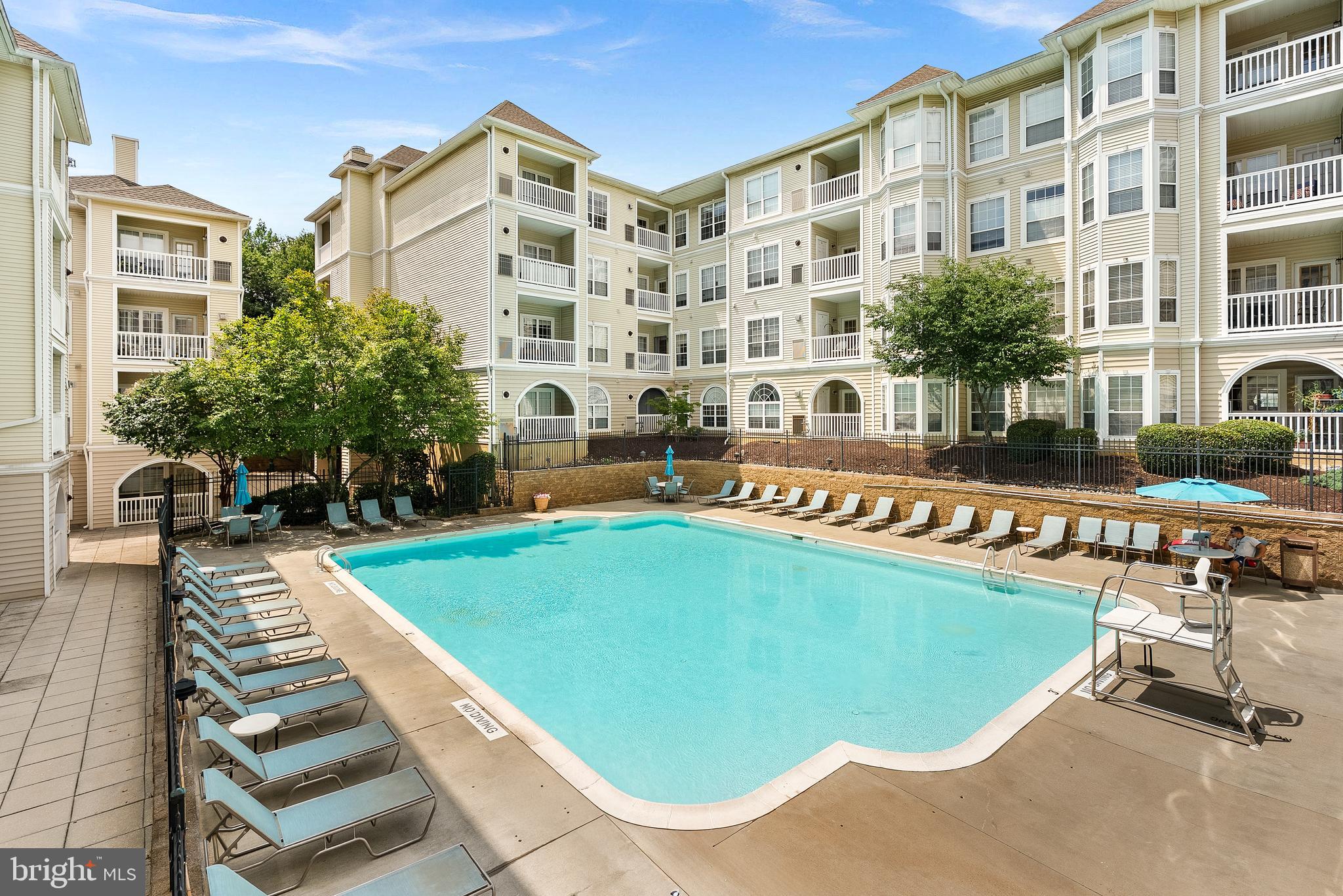 4551 STRUTFIELD LANE 4111