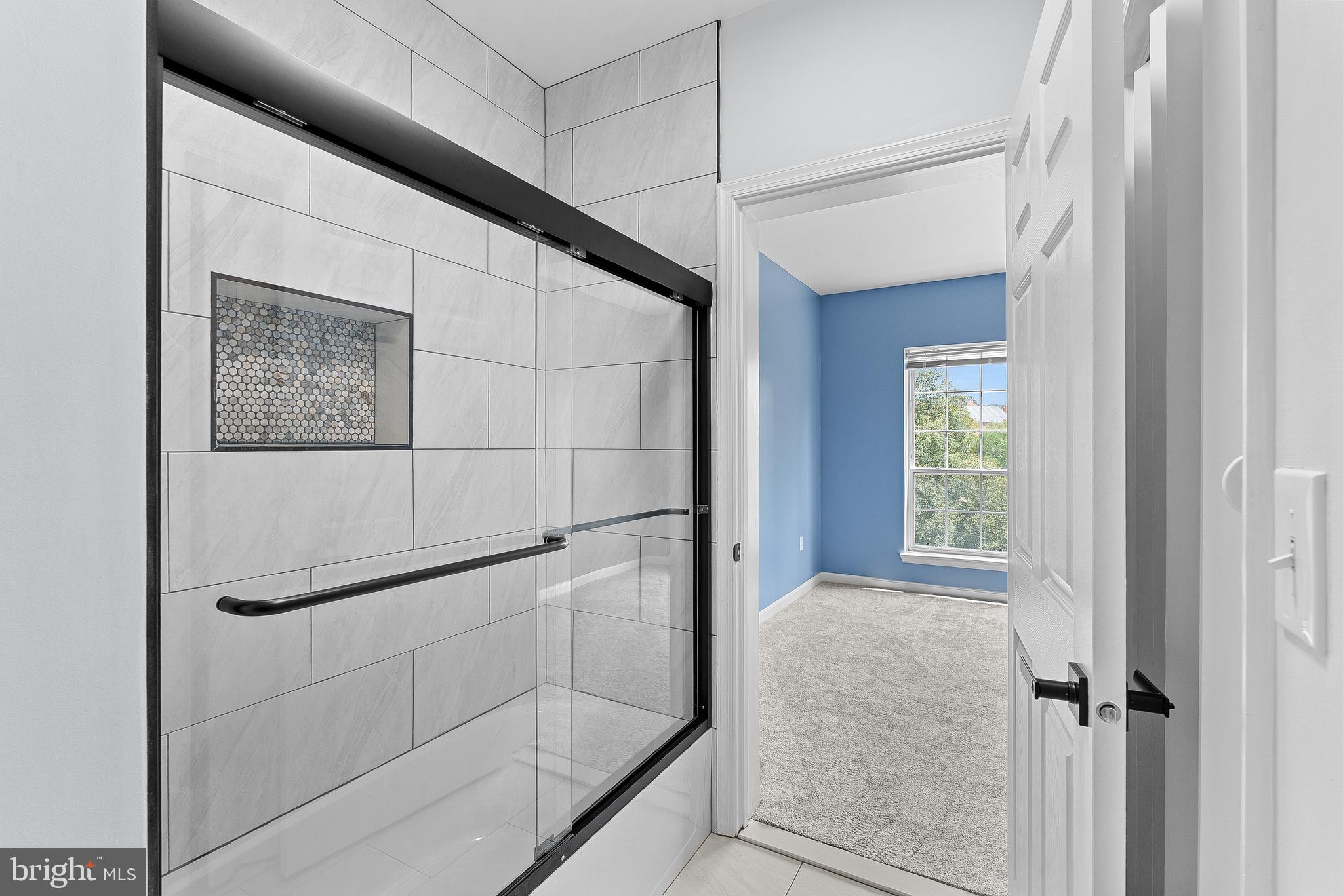 4551 STRUTFIELD LANE 4111