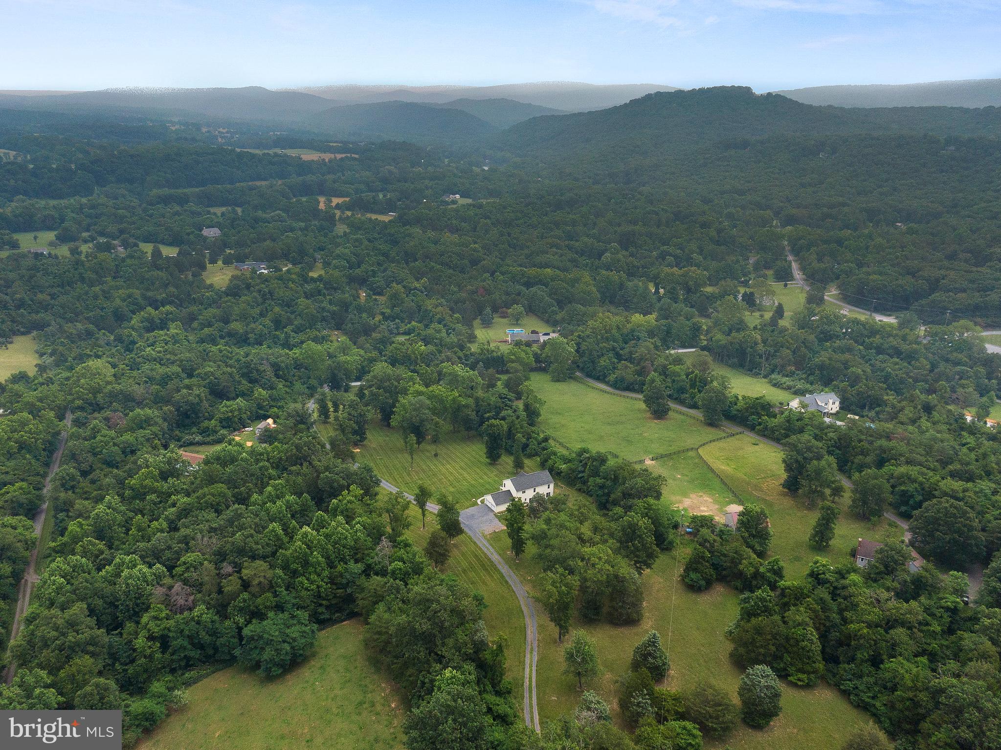 267 Shenandoah River Ln