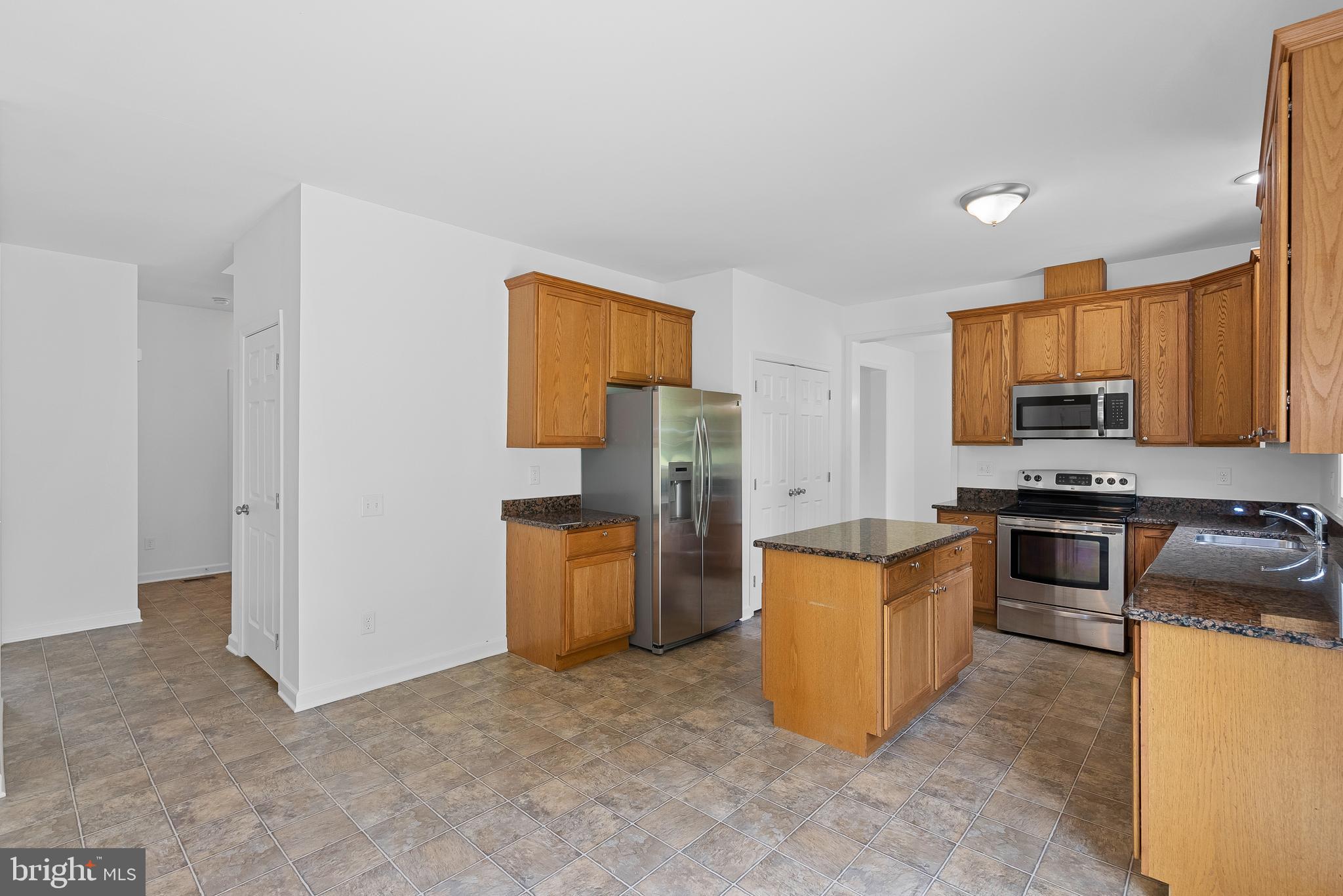 267 Shenandoah River Ln