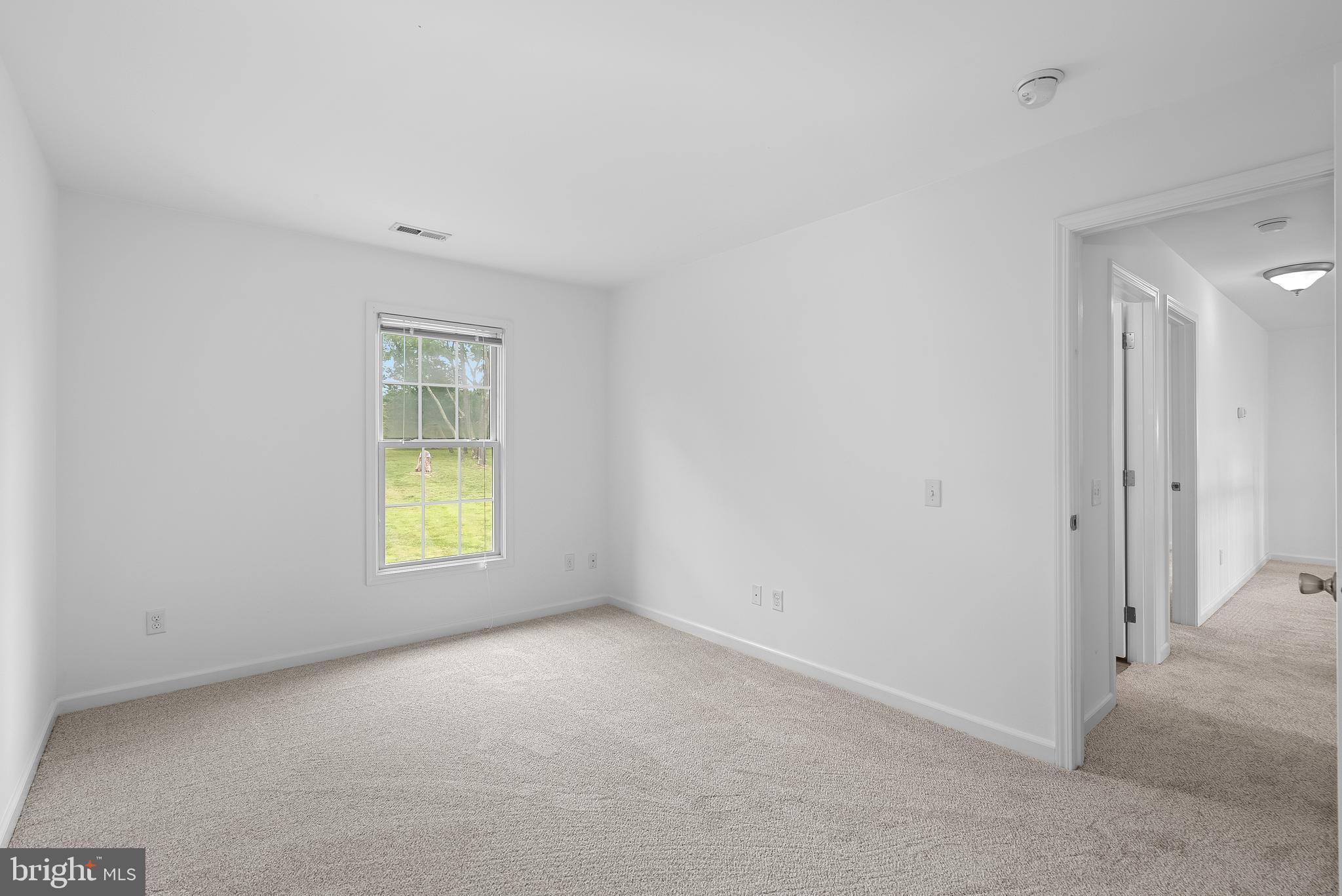 267 Shenandoah River Ln